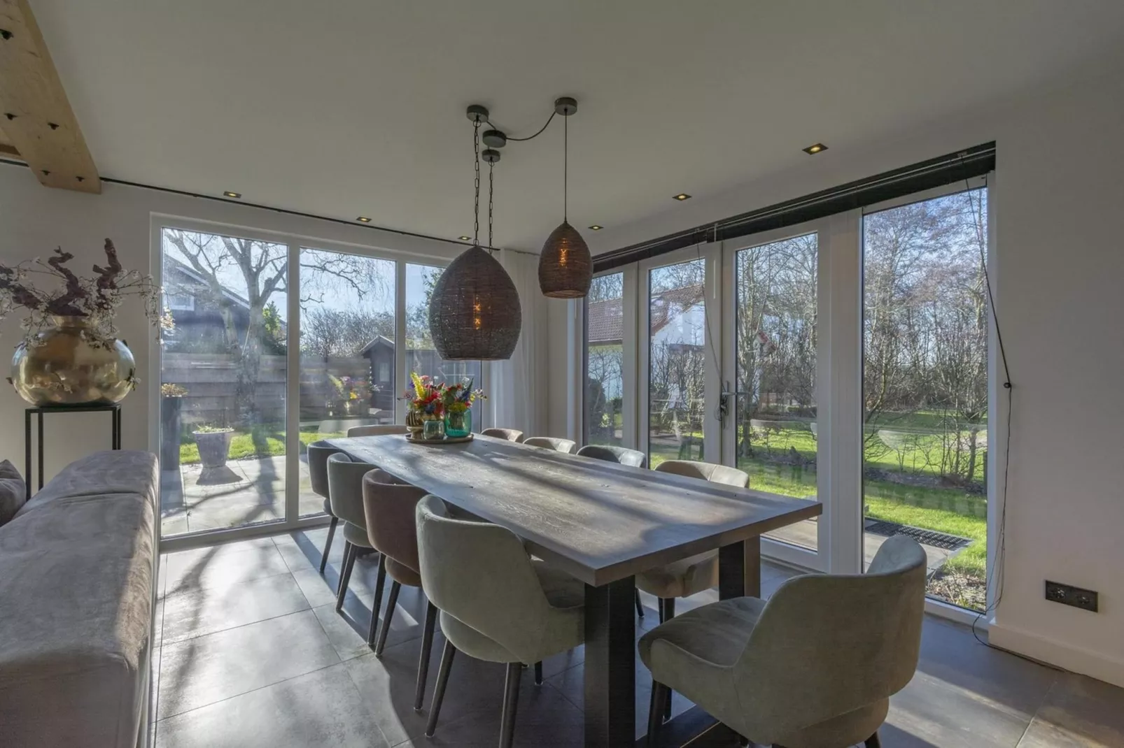 Luxe Villa Keizerskroon - Keizerkroon 63-Eetkamer