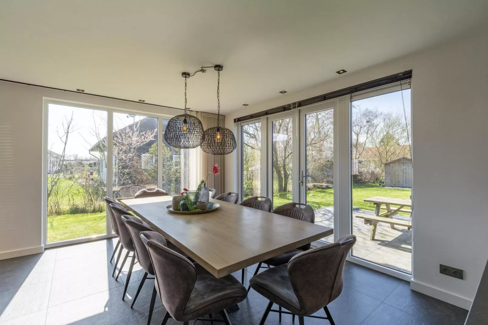 Luxe Villa Keizerskroon - Keizerkroon 63-Eetkamer