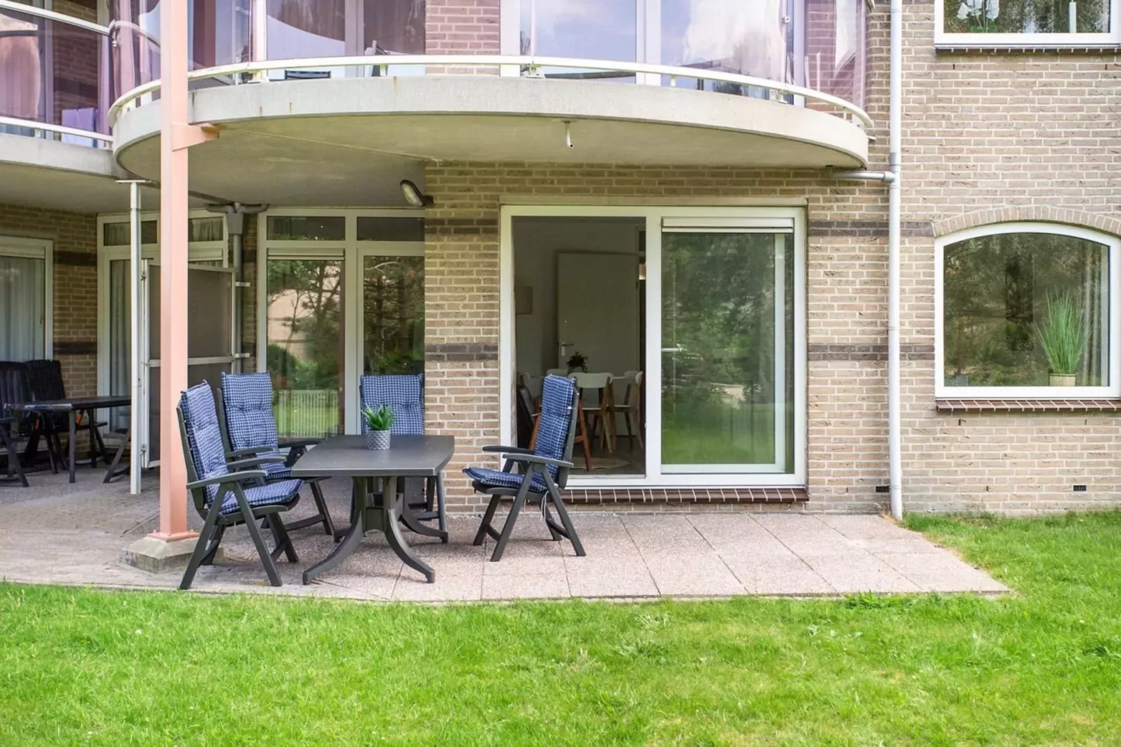Résidence Juliana 57-Buitenkant zomer