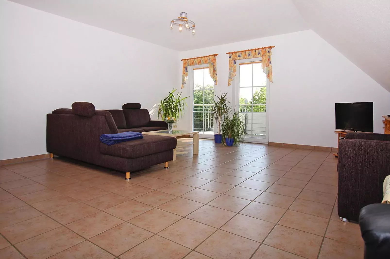 Fewo 2 110 qm-Woonkamer