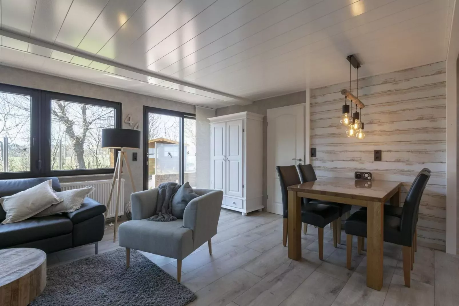 Garnekuul 44-Eetkamer