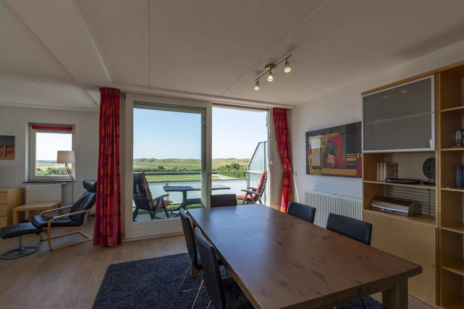 Duinerei B301-Eetkamer