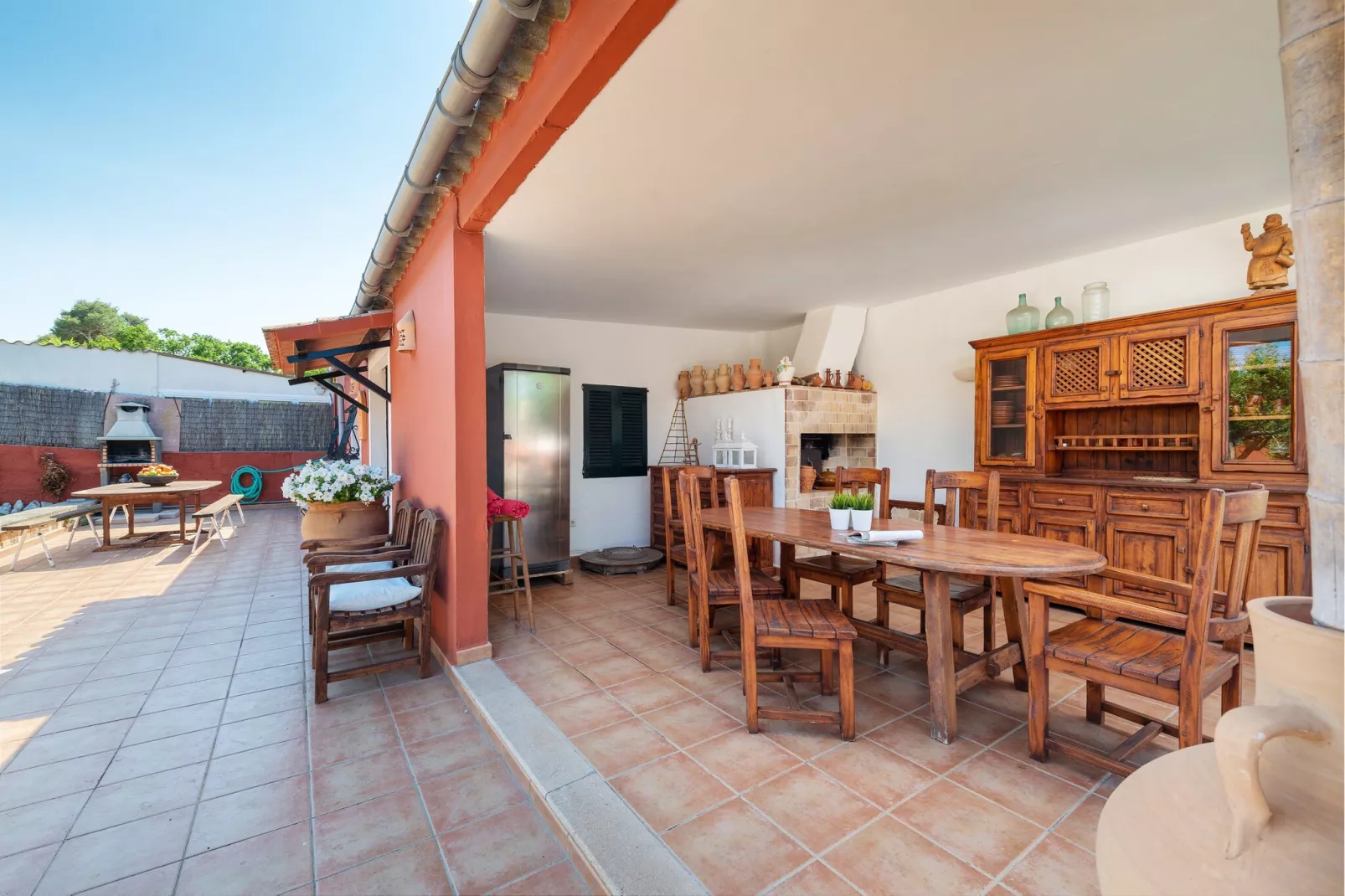 Can Calafat-Buitenkant zomer