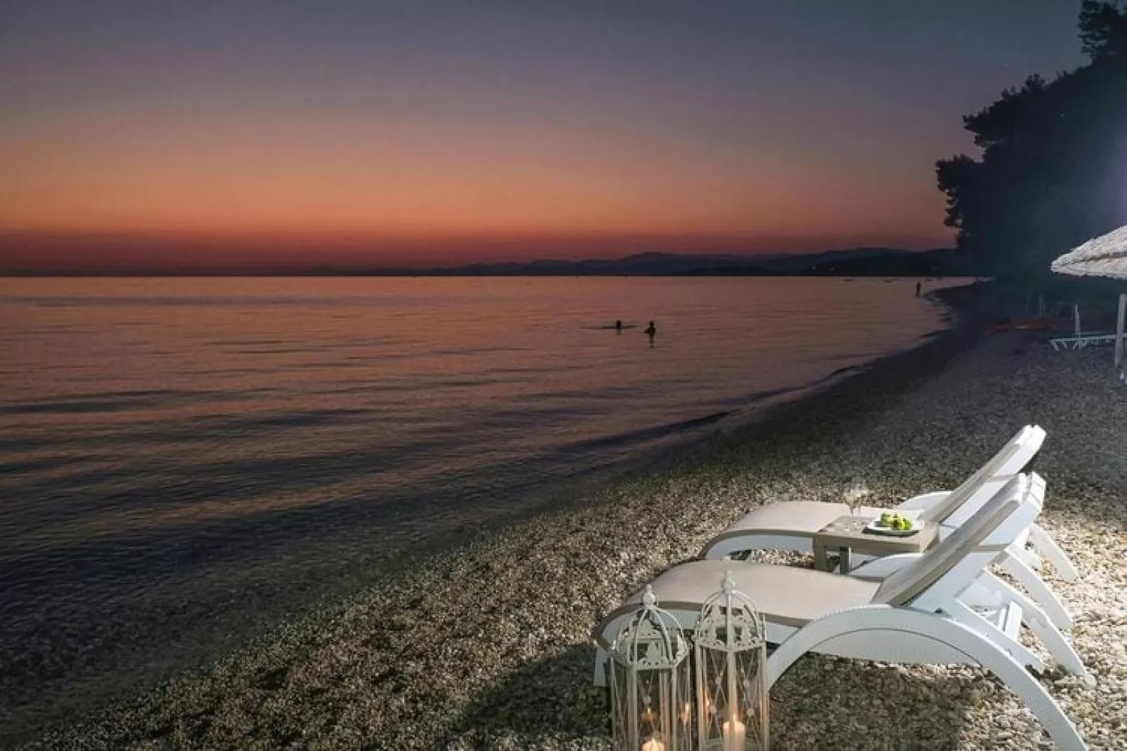 Holiday residence Acrotel Athena Villas, Elia Beach-1-bedroom-apartment ground floor-Waterzicht