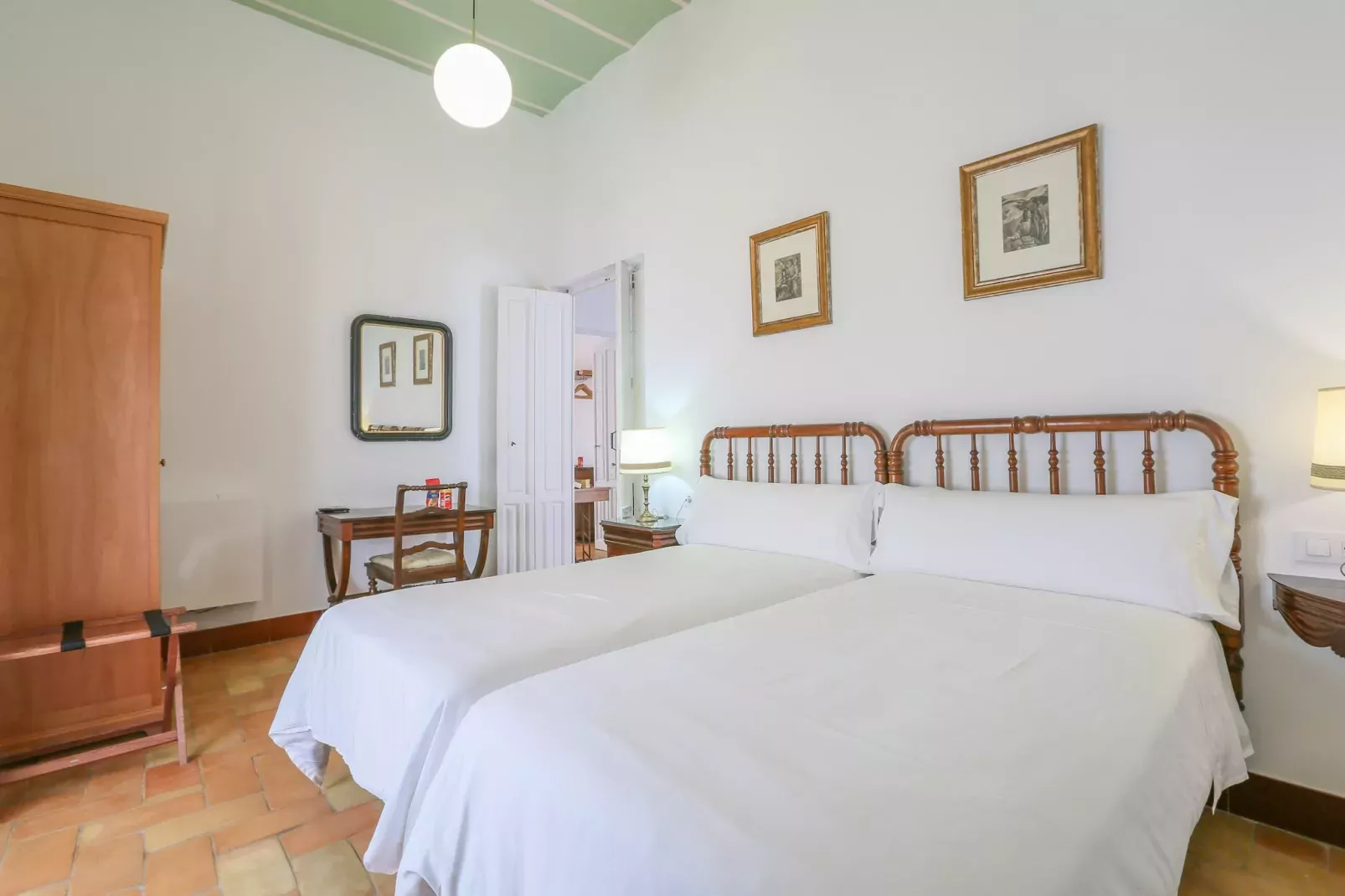 Posada De La Casa Del Pintor Hab. Granada-Buitenkant zomer