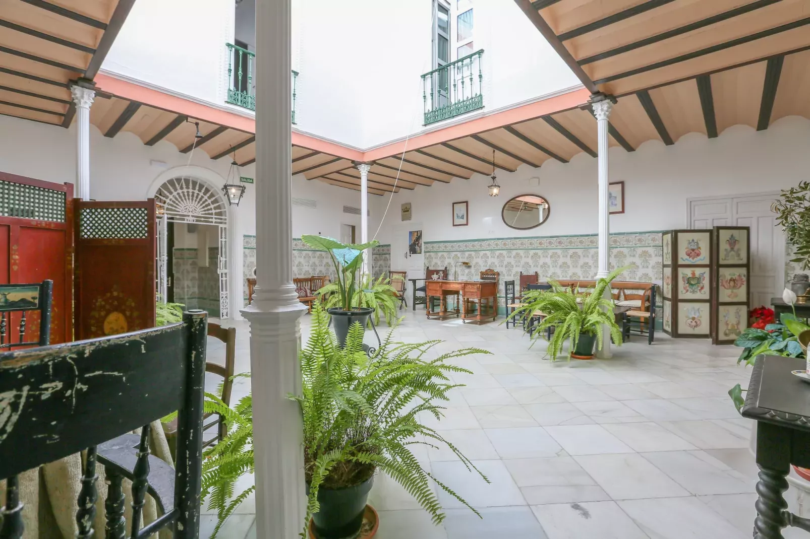 Posada De La Casa Del Pintor Hab. Jaen-Buitenkant zomer