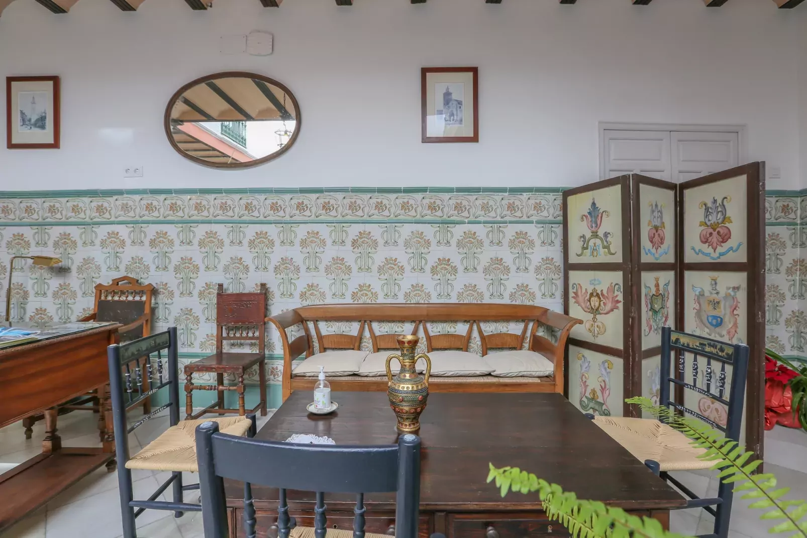 Posada De La Casa Del Pintor Hab. Jaen-Buitenkant zomer