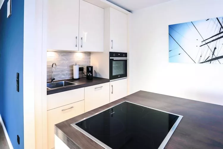 Apartments im MAREMÜRITZ Yachthafen Resort & Spa / Anker Penthouse Suite 2 Personen und 2 Kinder 3-15 Jahre-Keuken