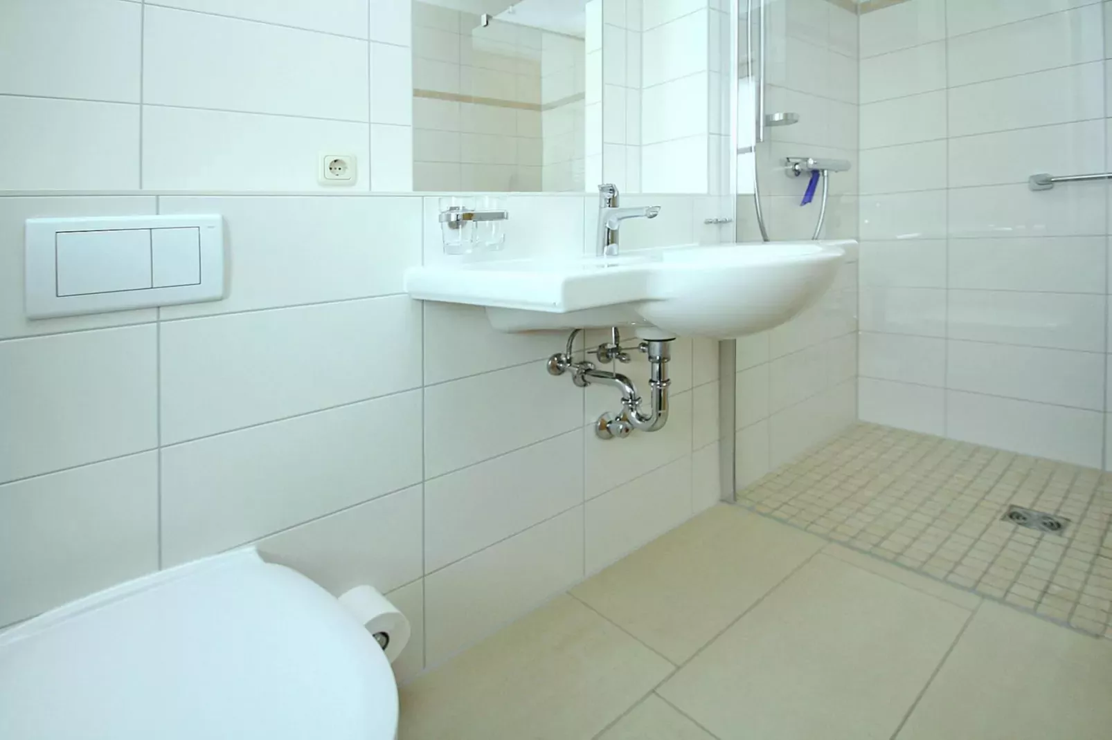 Appartementhaus am Leuchtturm / Fewo Elde 32 qm-Badkamer
