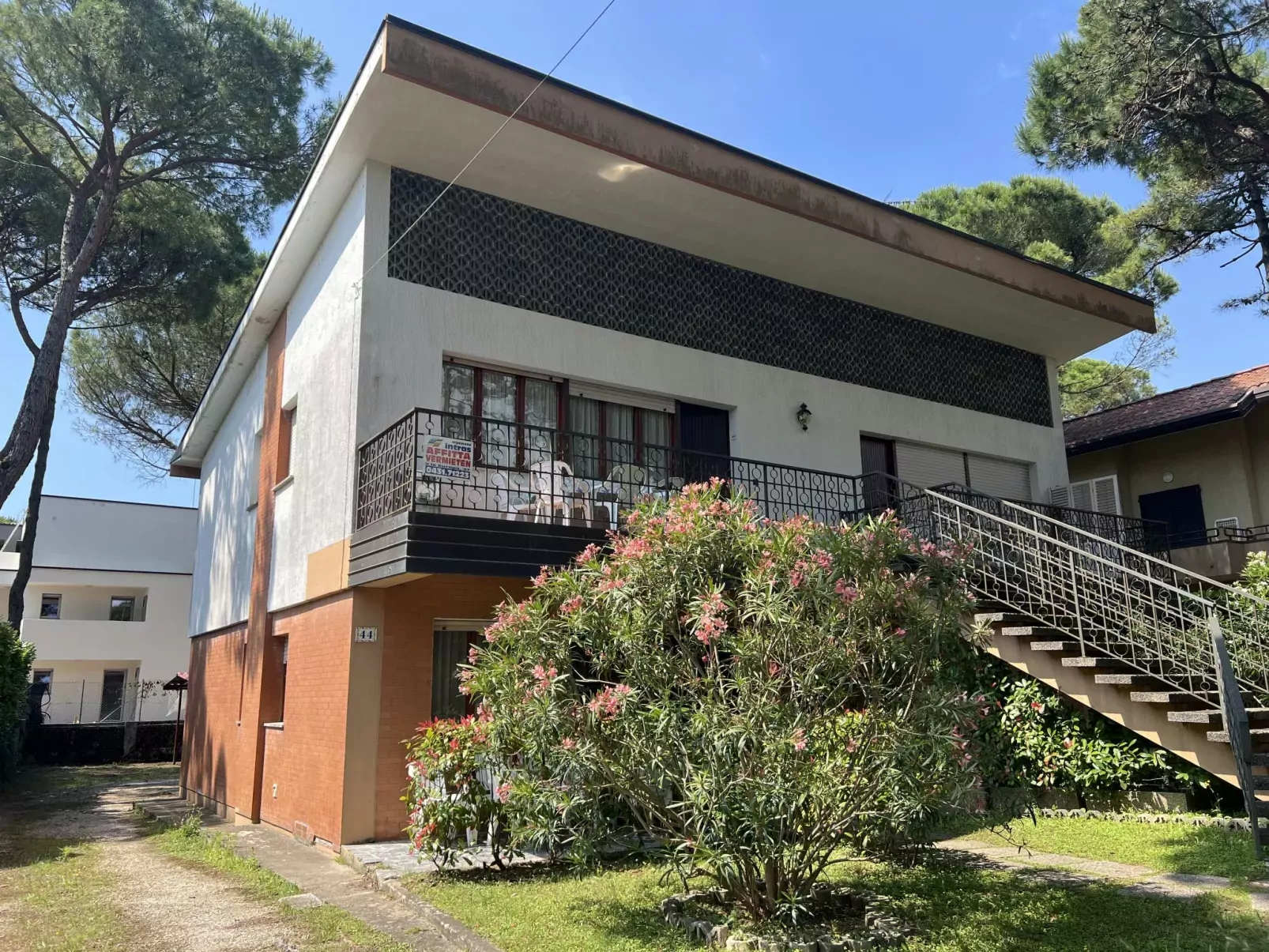 Villa Alba-Buiten