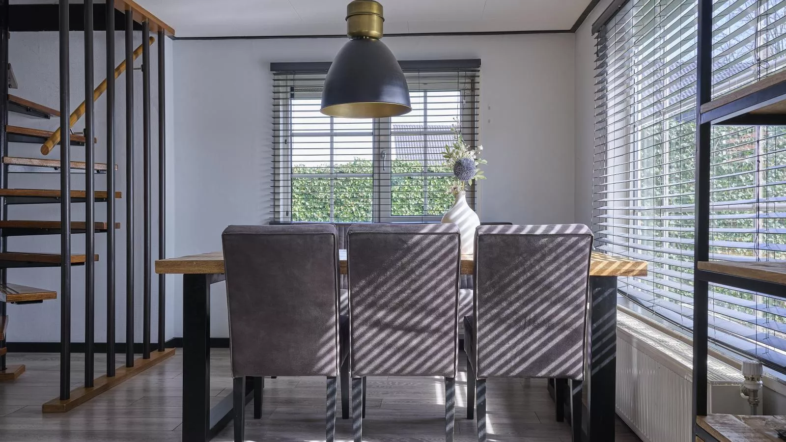 T Kaatsheuveltje 1-Eetkamer