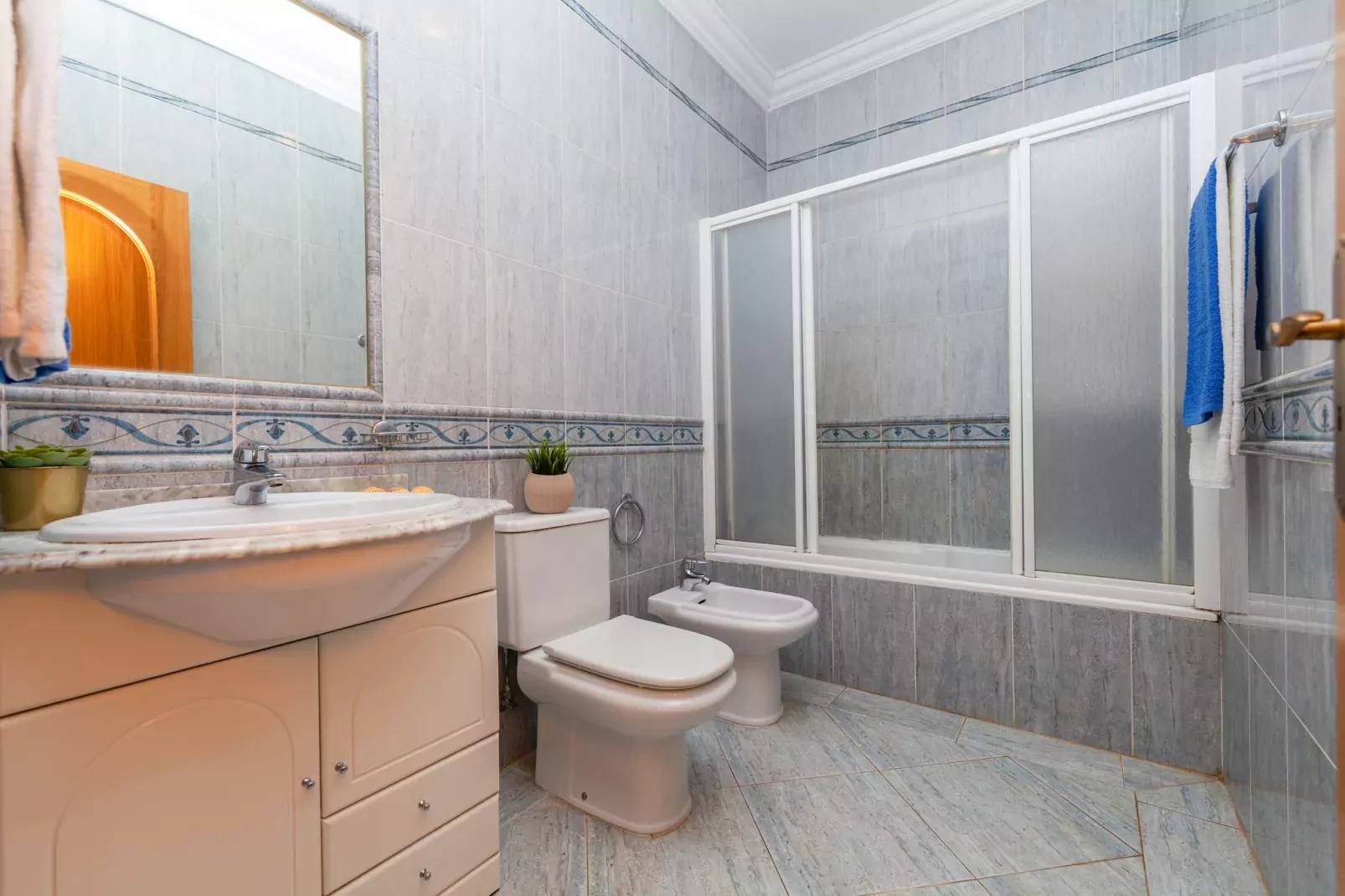 Villa Agadir-Badkamer