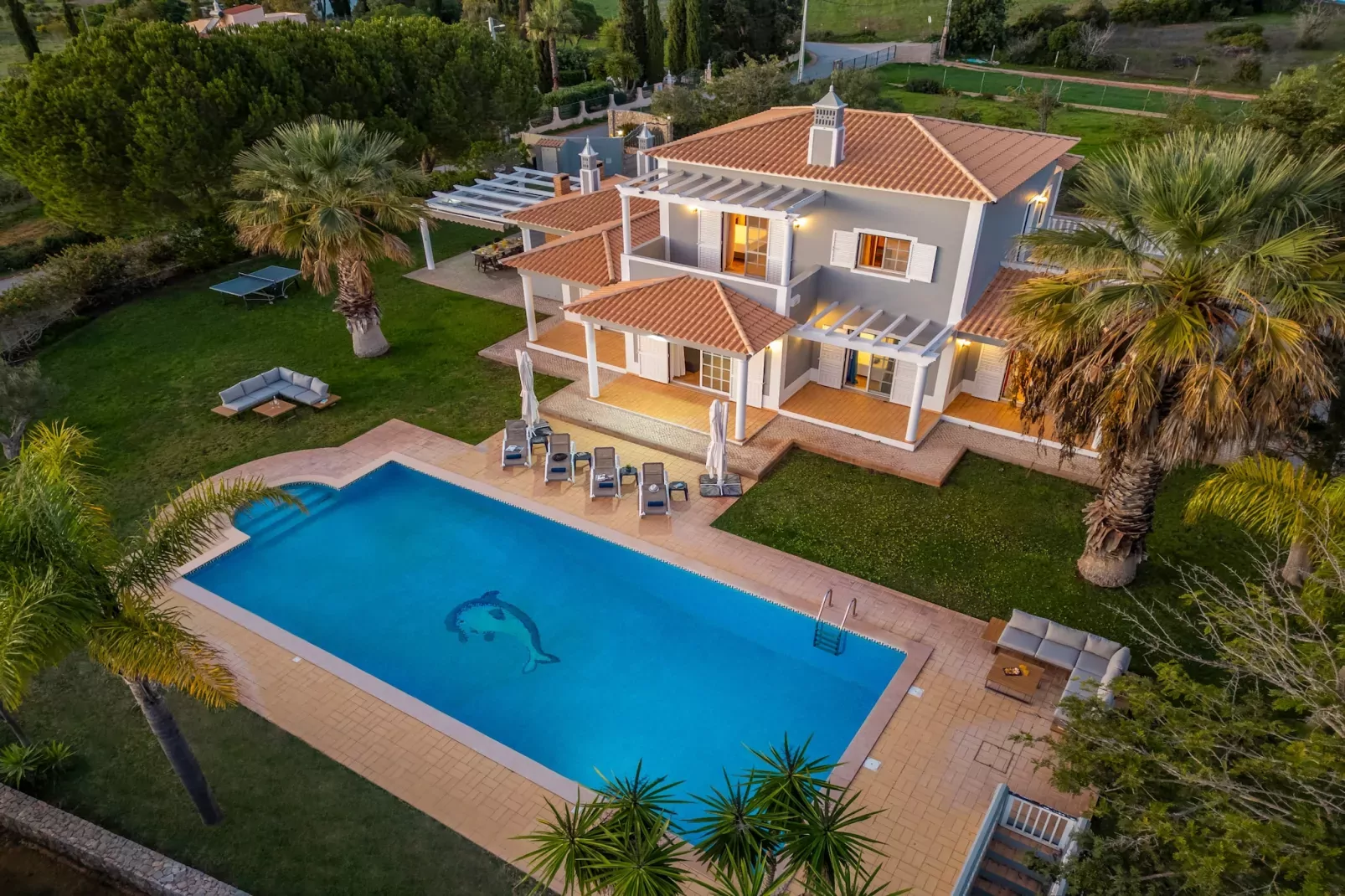 poolofhouse