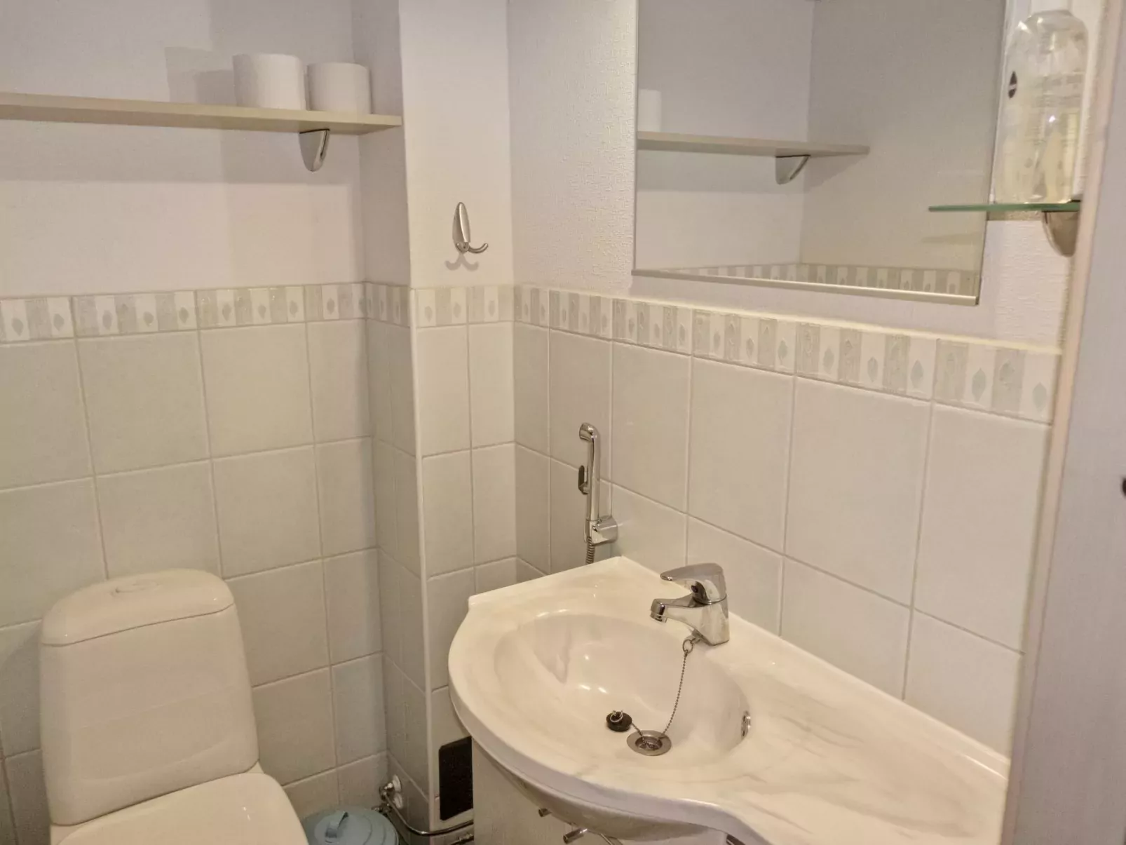 Nuovo casa a-Binnen