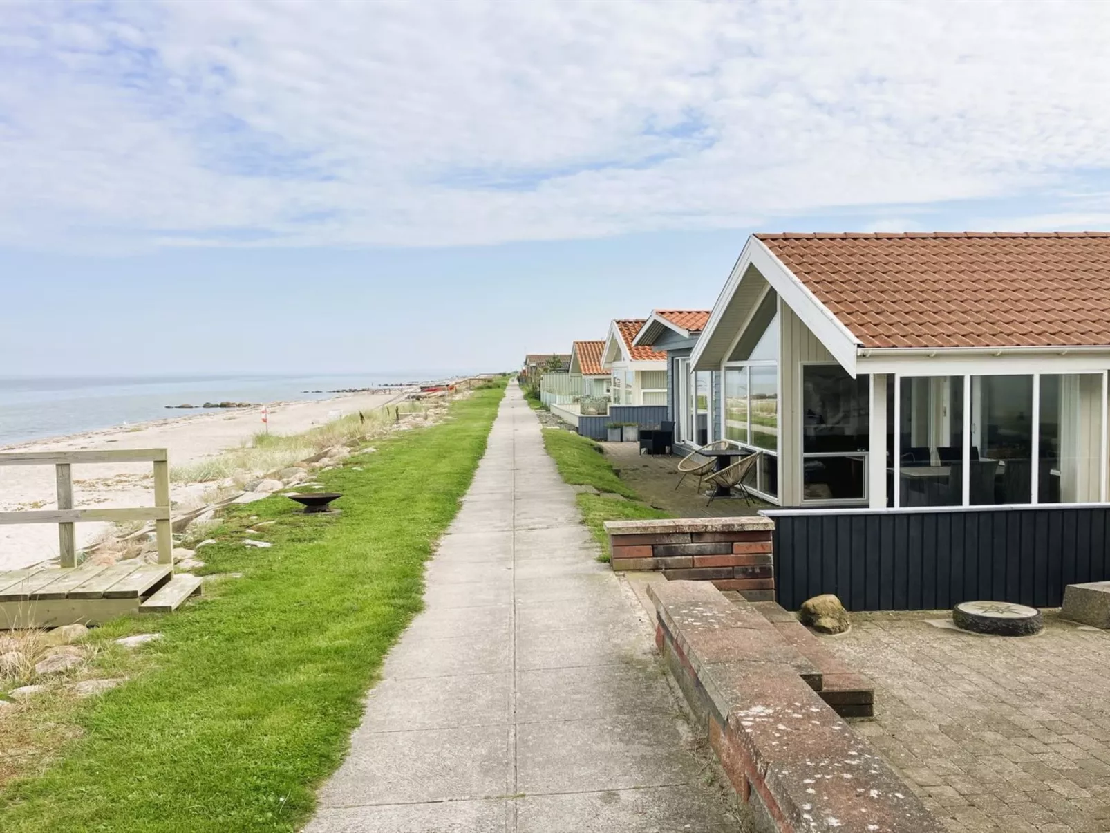 "Aswith" - 5m from the sea