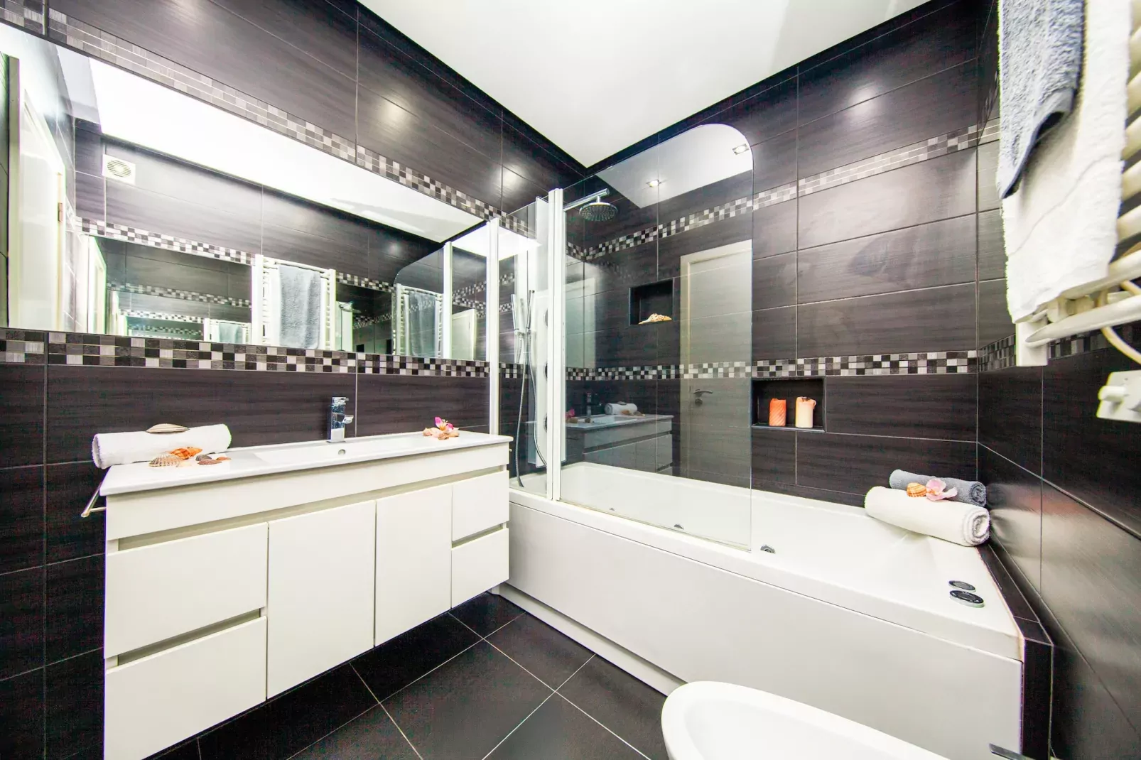 Apartment Oasis Diamond-Badkamer