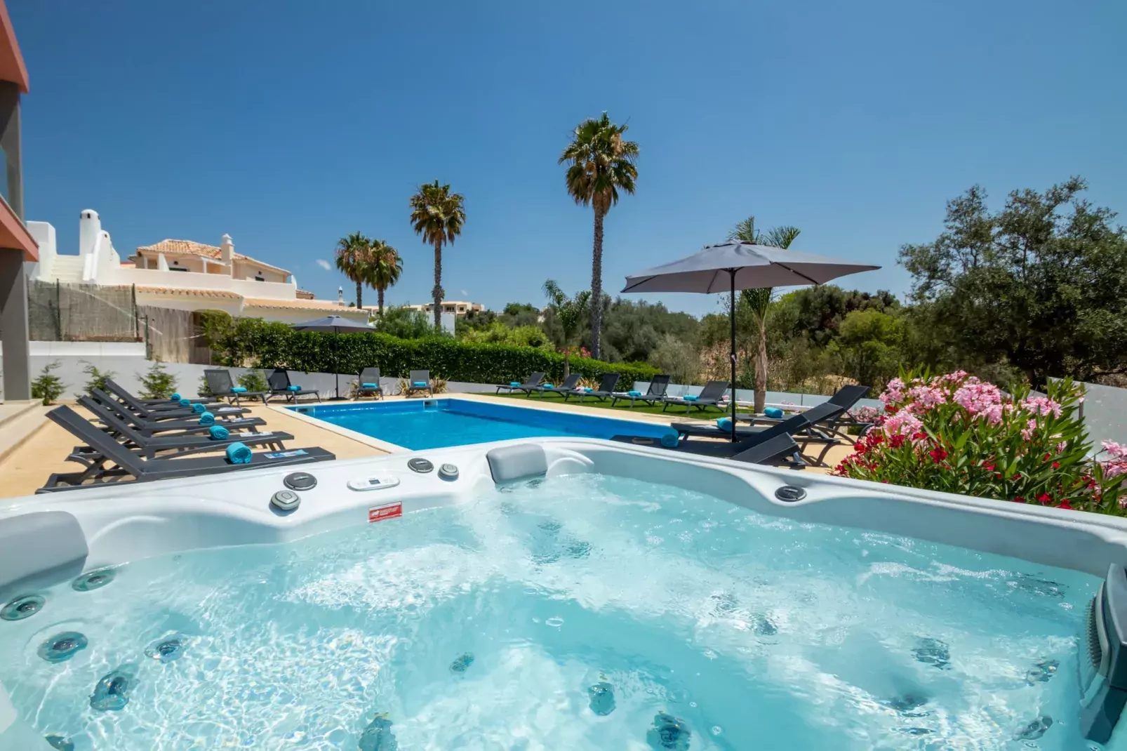 Villa Riviera-Zwembad