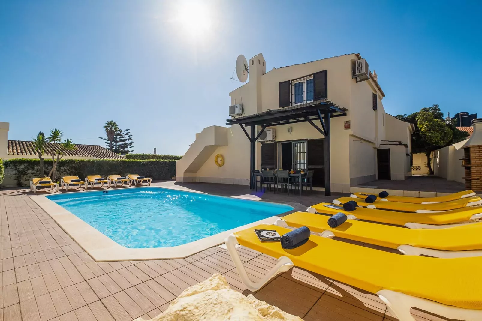 Villa Dorado-Zwembad