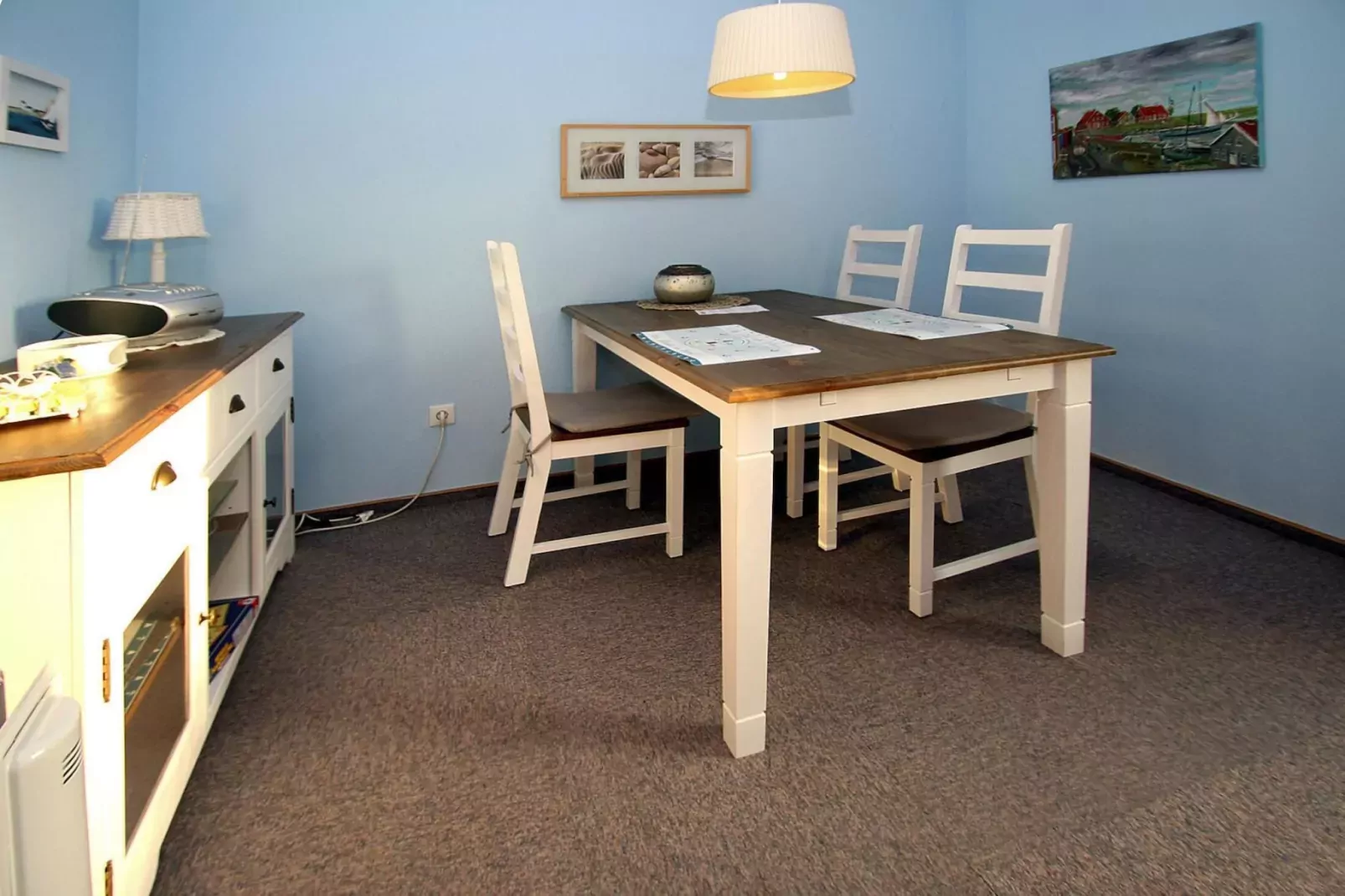 Ferienbungalow Kabeljau-Eetkamer