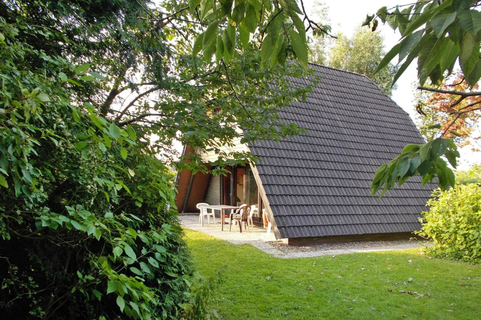 Ferienhaus Burhave-Buitenkant zomer