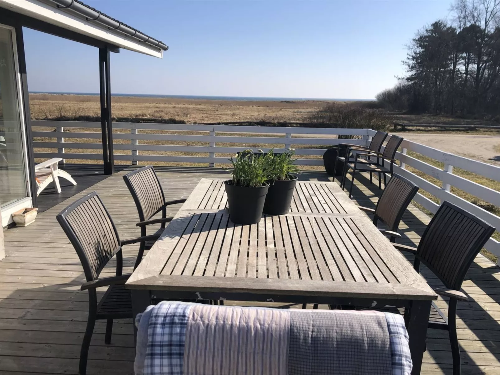 "Jaike" -  from the sea-Buiten