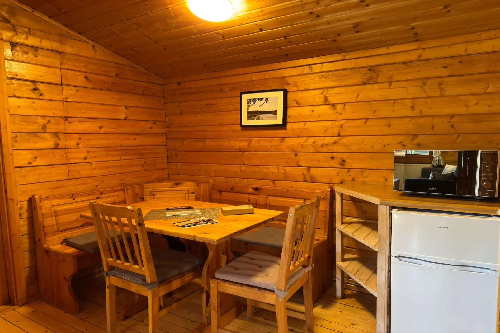 Typ C Haus 363 364 361 362-Eetkamer