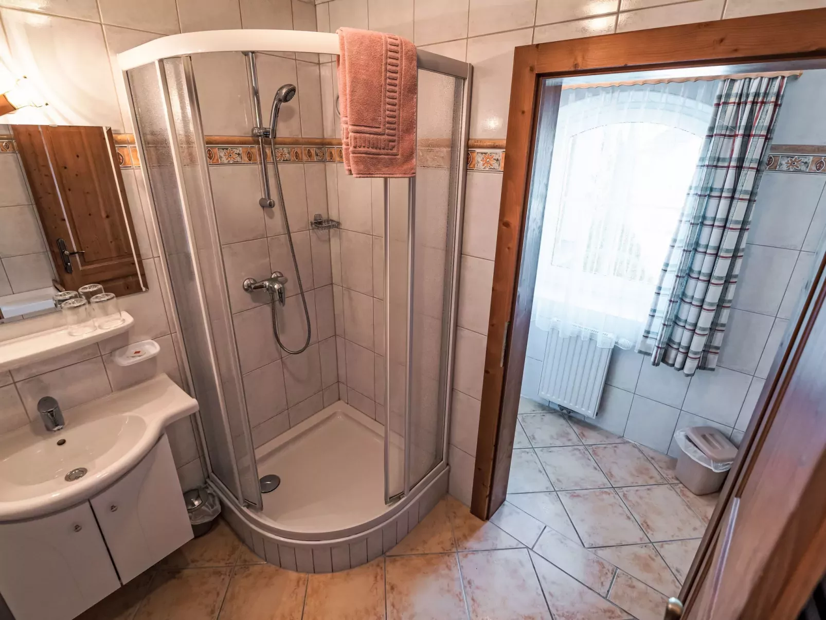 Bio-Landhaus Kesslerhof-Binnen