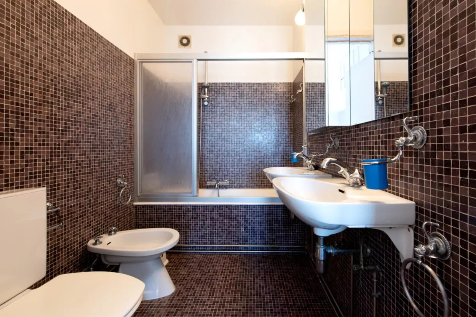 Albert 0601 - Badkamer