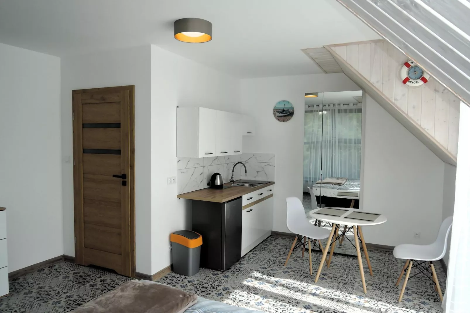 Apartament na 2 piętrze dla 3 osób-Eetkamer