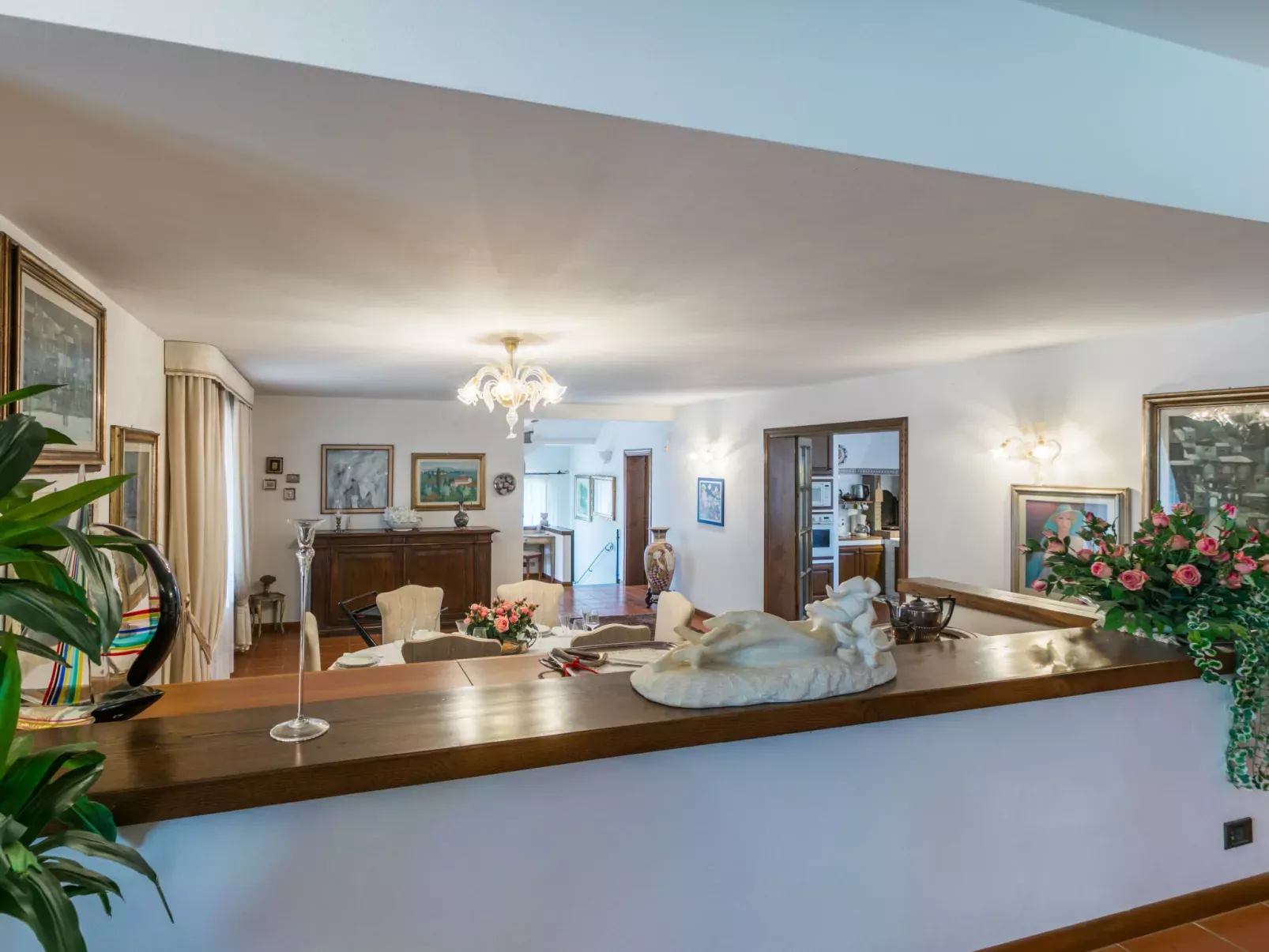 Villa Silvana-Binnen