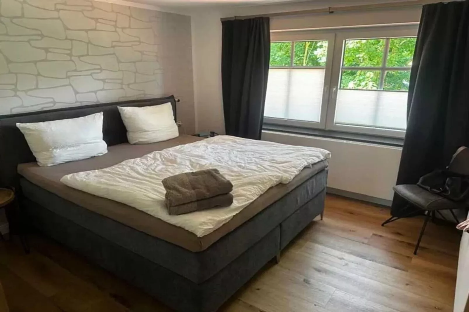 504110-Slaapkamer