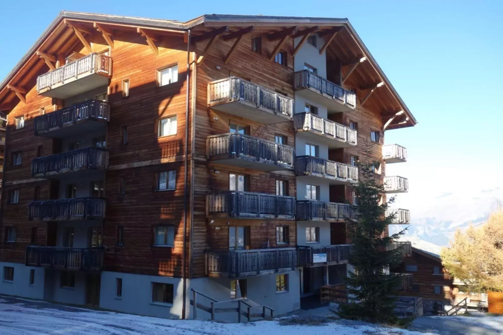 Pracondu 1 405 - OUTDOOR & FUN apartment 6 pers-Buitenkant zomer