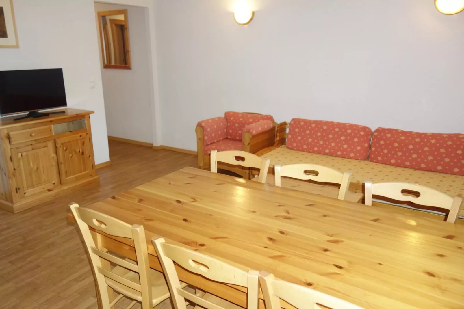 Pracondu 1 405 - OUTDOOR & FUN apartment 6 pers-Eetkamer