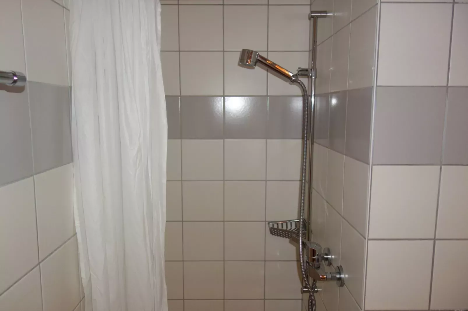 Pracondu 1 405 - OUTDOOR & FUN apartment 6 pers-Badkamer