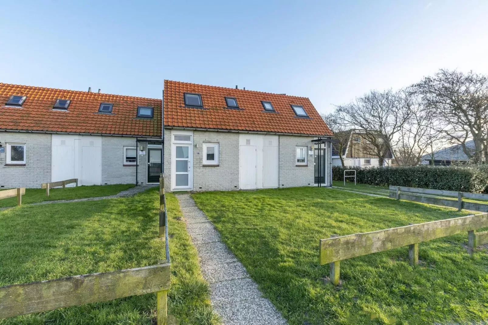 Abbestederweg 24A-Buitenkant zomer