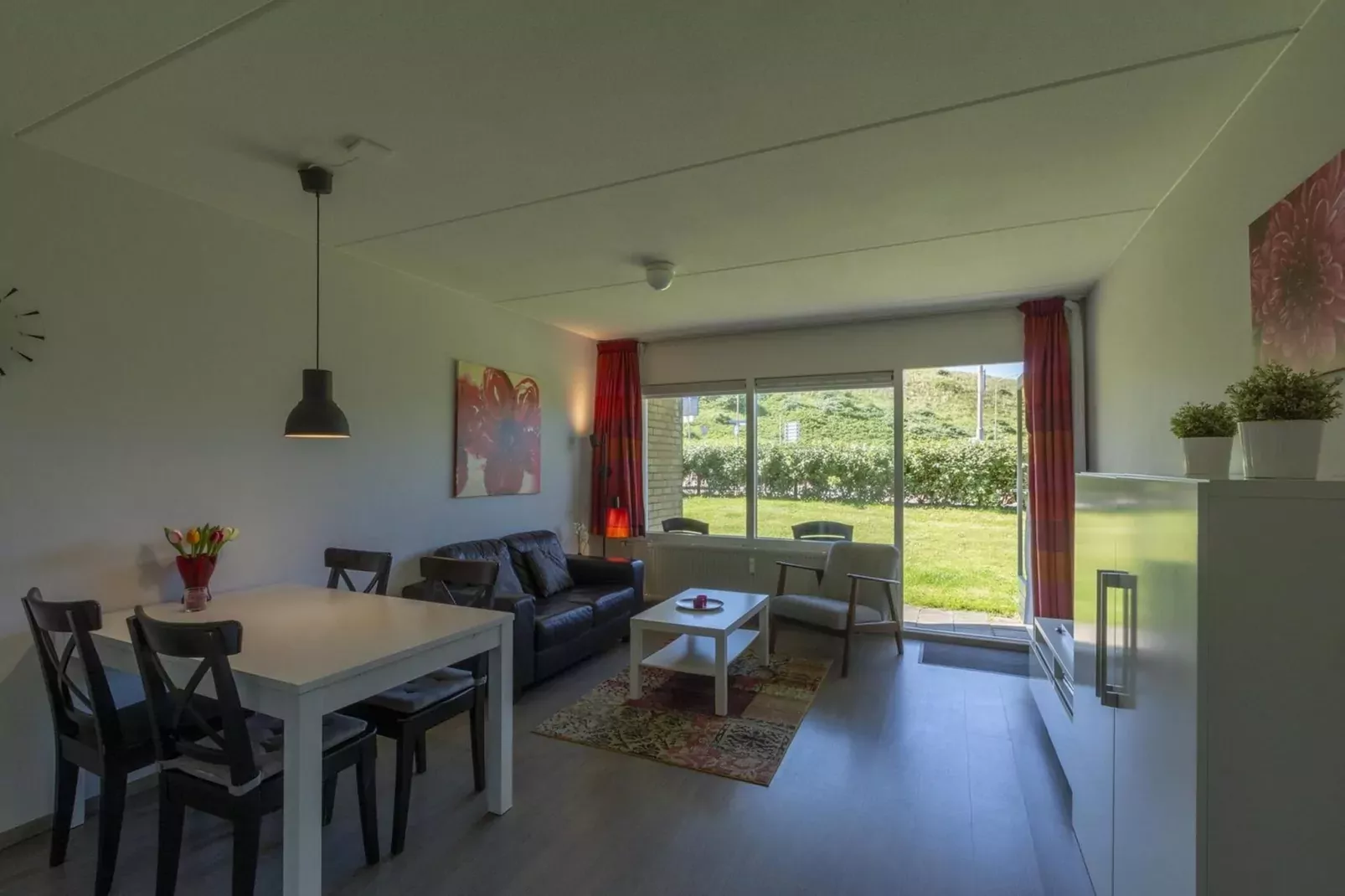 Beach Appartement 08-Eetkamer