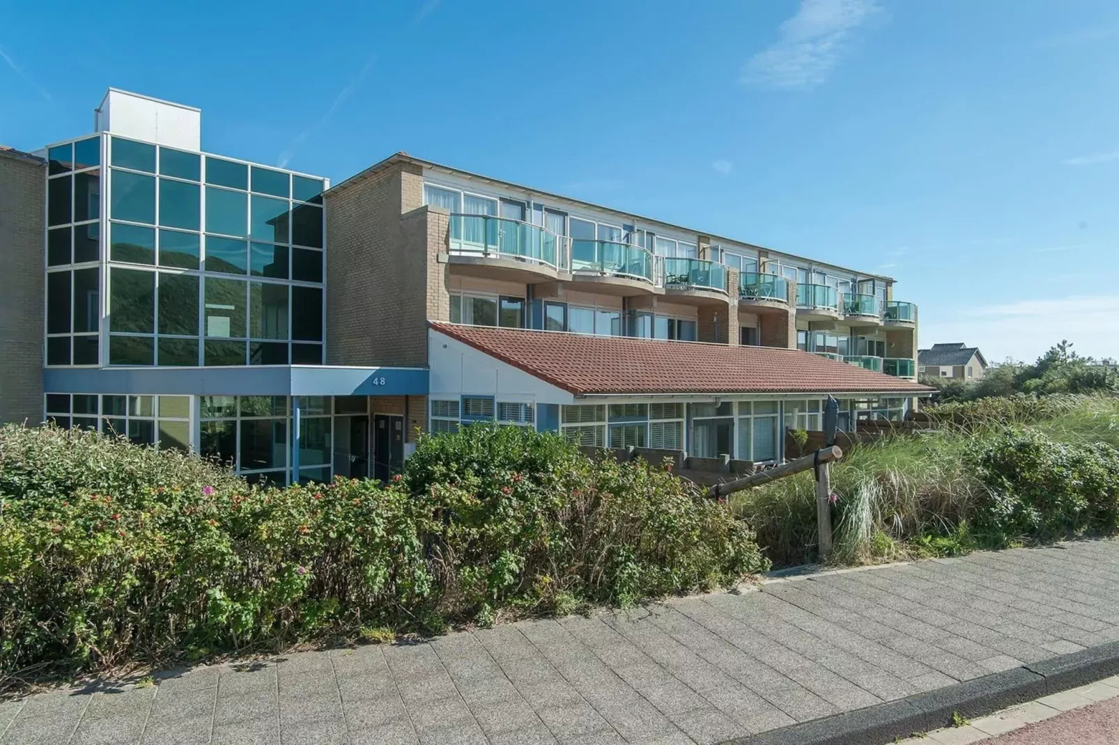 Beach Appartement 08-Buitenkant zomer