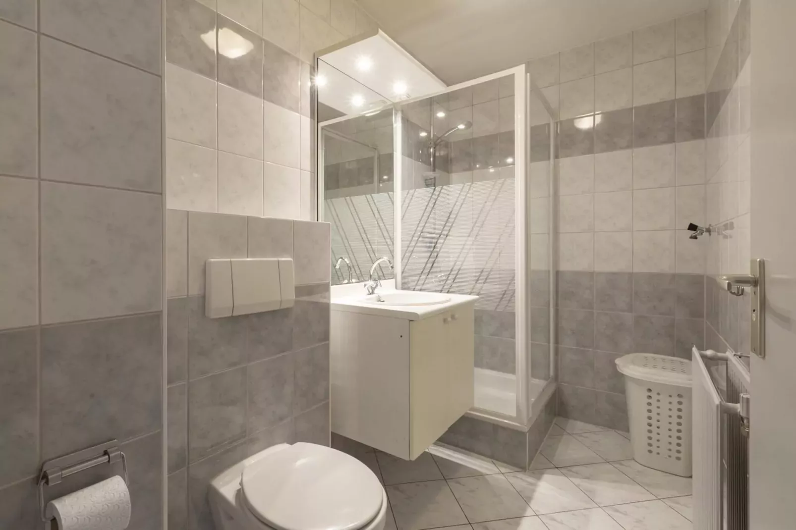 Strandslag 199-Badkamer