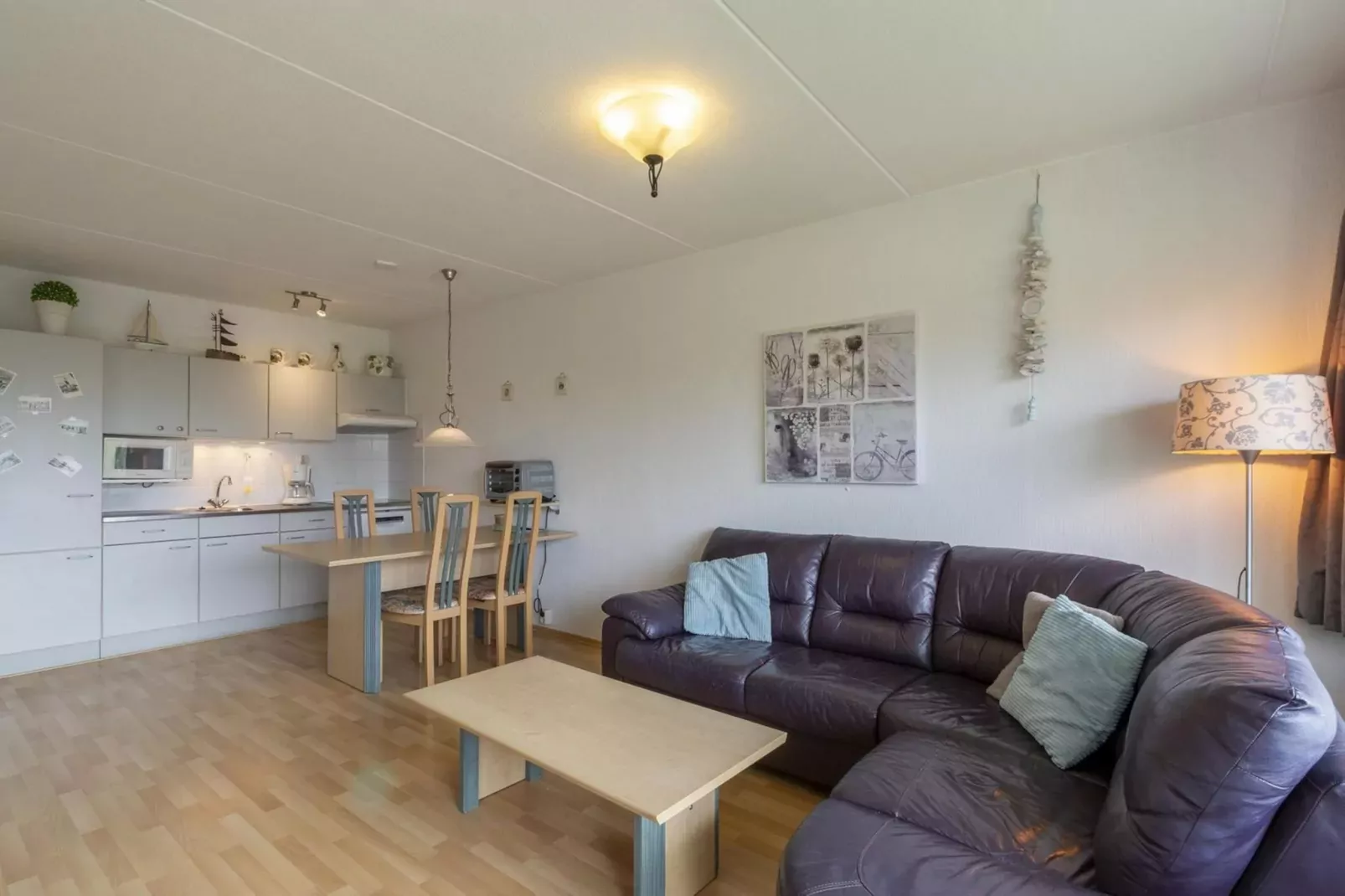 Beach Appartement 29-Woonkamer