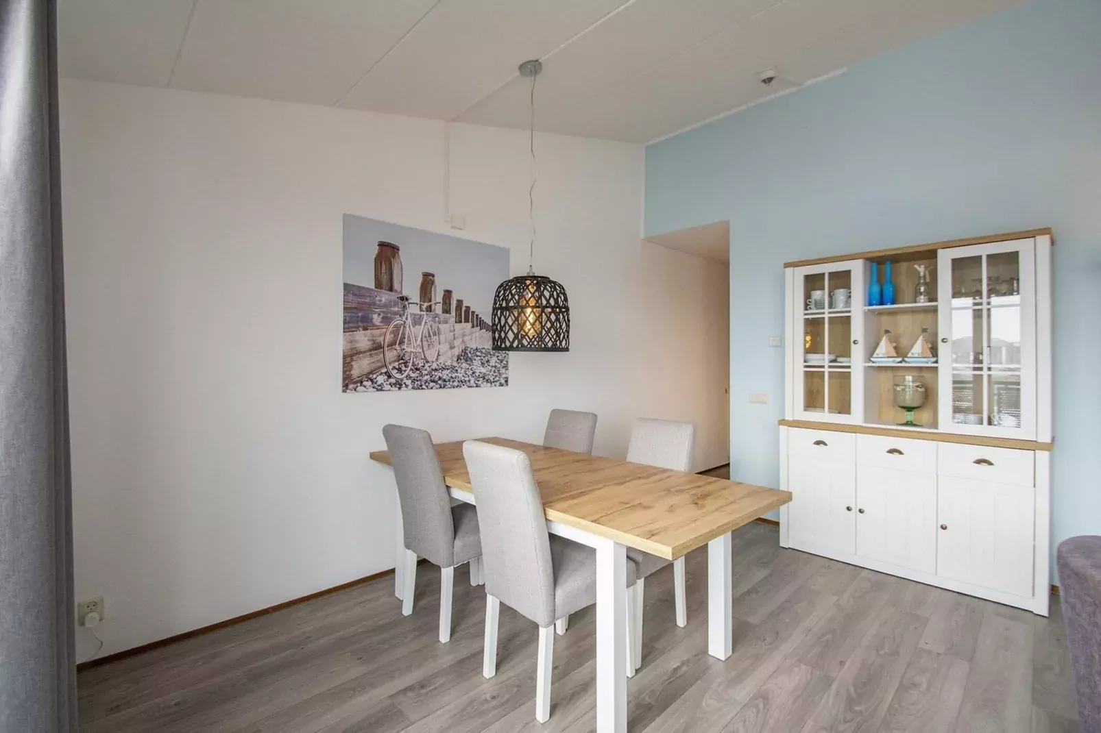 Strandslag 215-Eetkamer