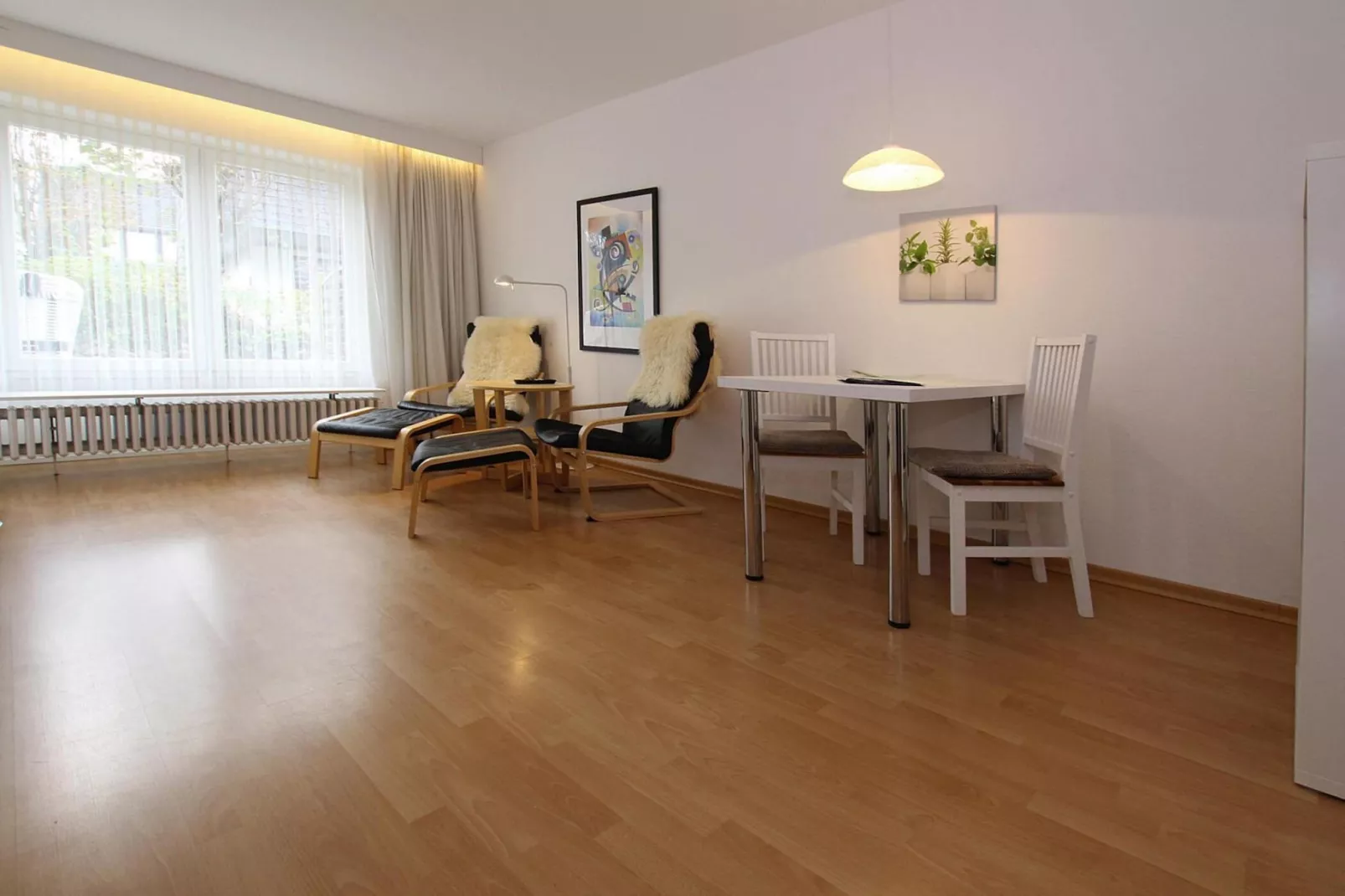 Apartementhaus Ursula Wohnung 12 - Westerland-Woonkamer