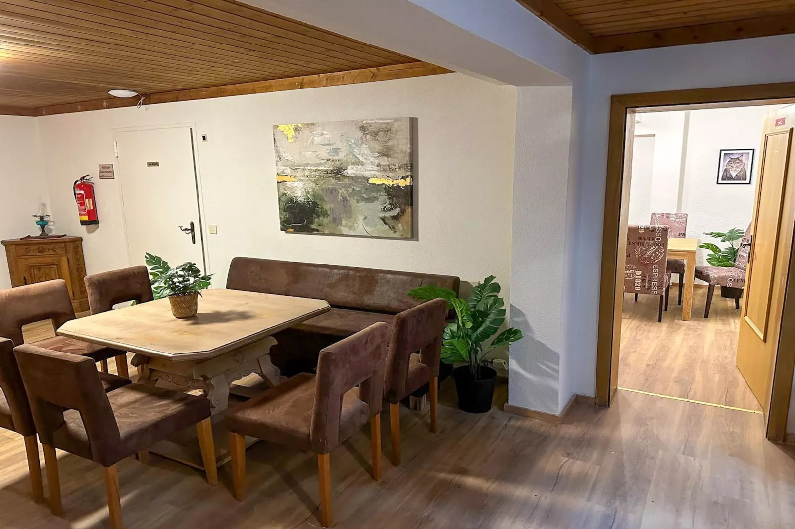 Doppelzimmer 6 - TAMARA in Saalfelden-Pinzgau-Eetkamer