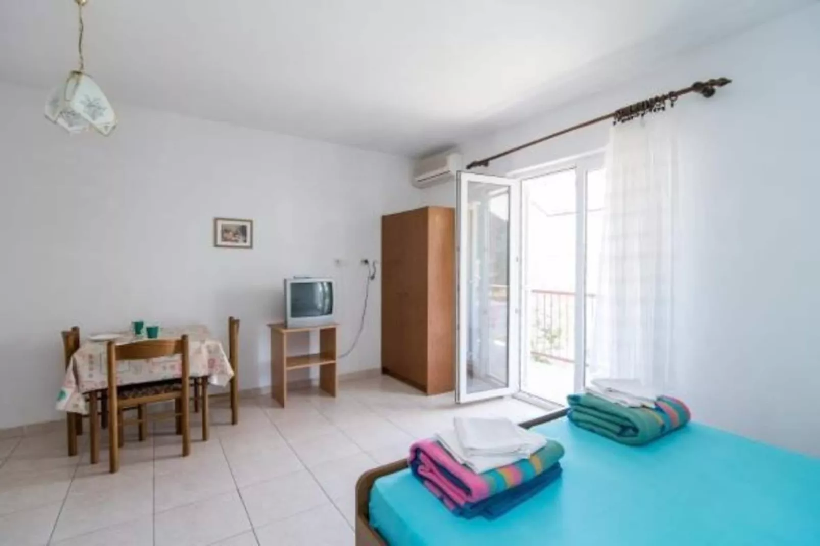 Apartments Boguvila - Studio with Terrace (A4) - (ST)-Slaapkamer