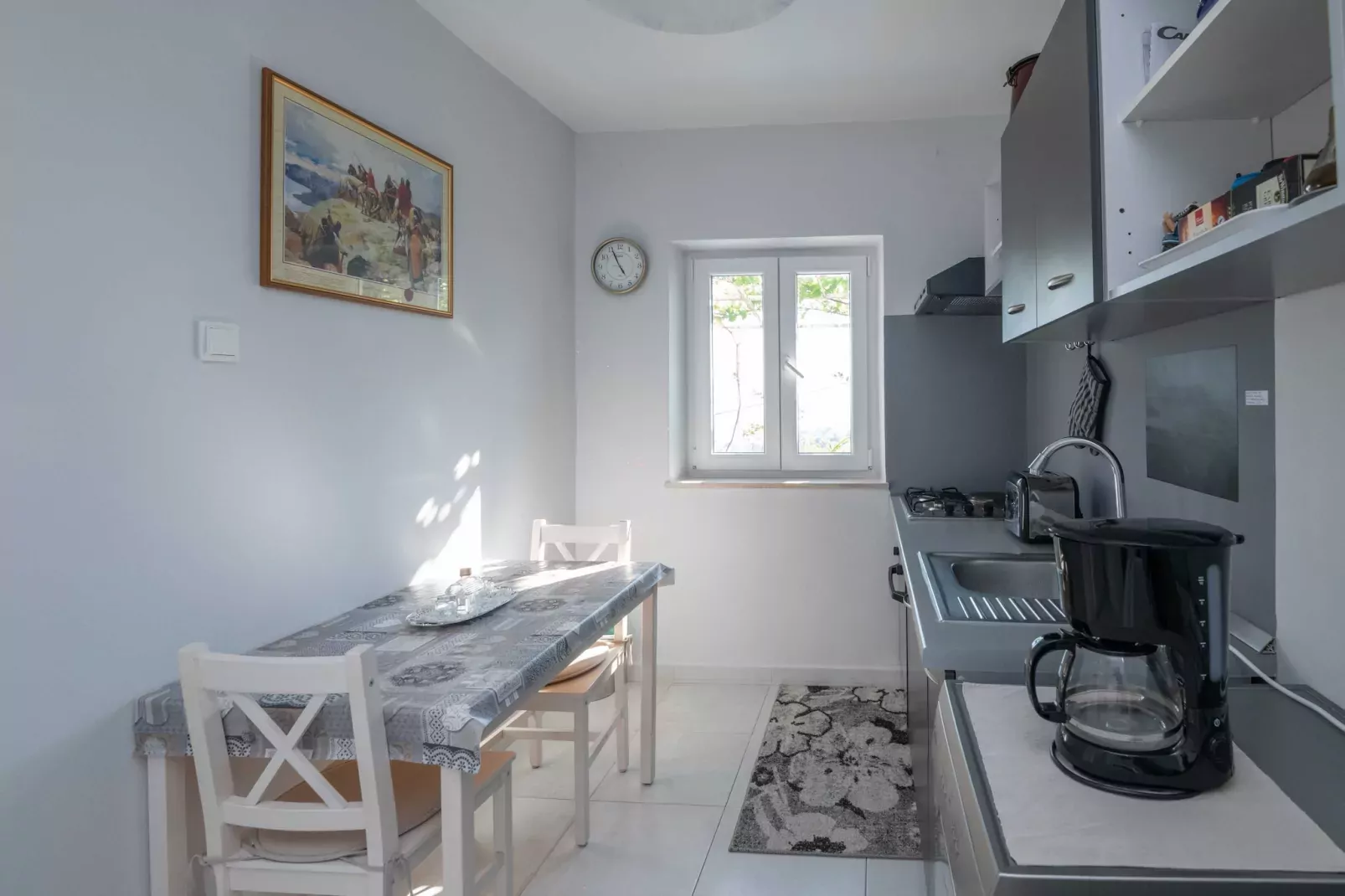 Apartment A Kind Of Magic - One Bedroom Apartment with Terrace and Sea View-Eetkamer