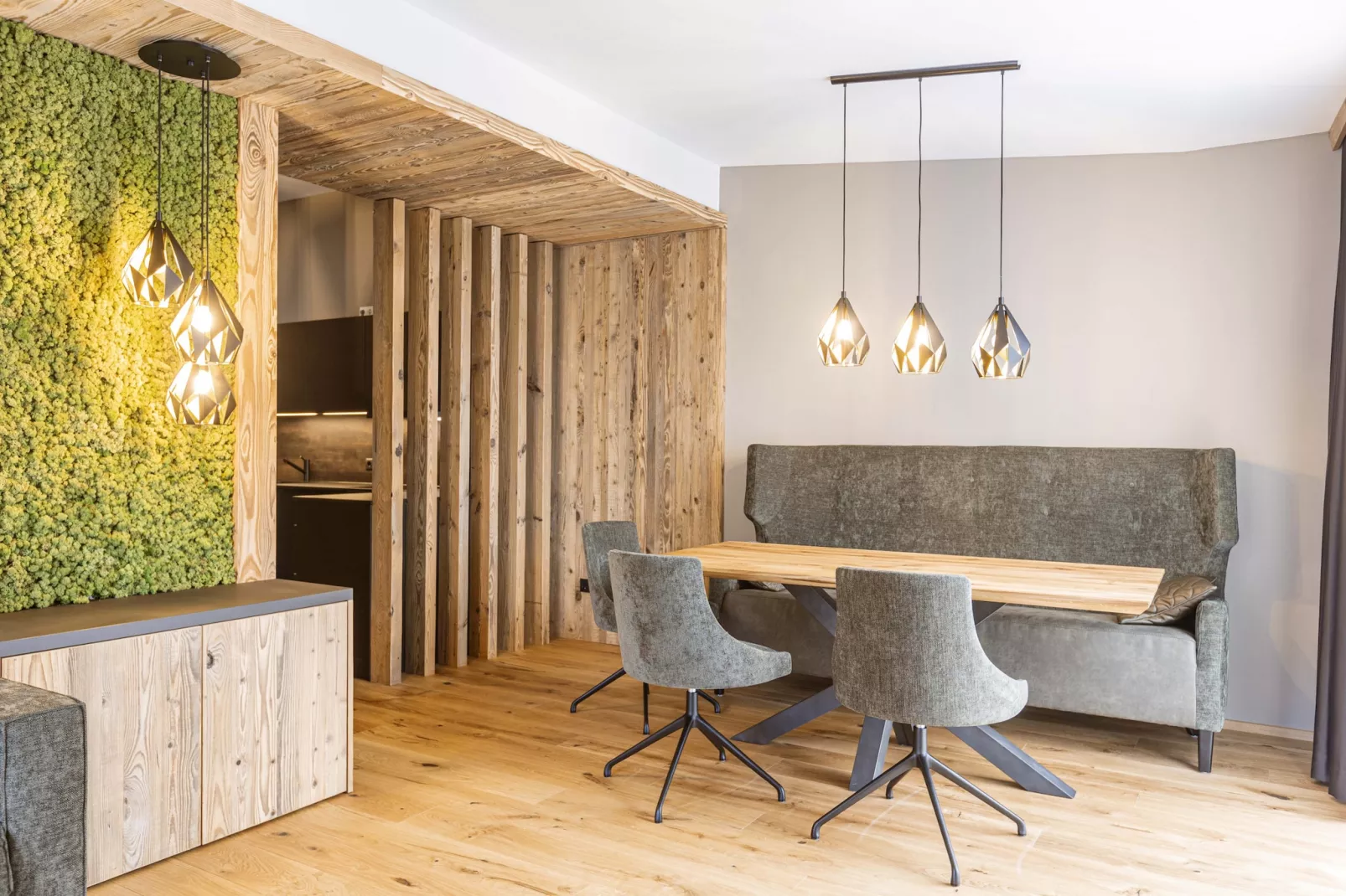 Zillertal Suites 9-Woonkamer
