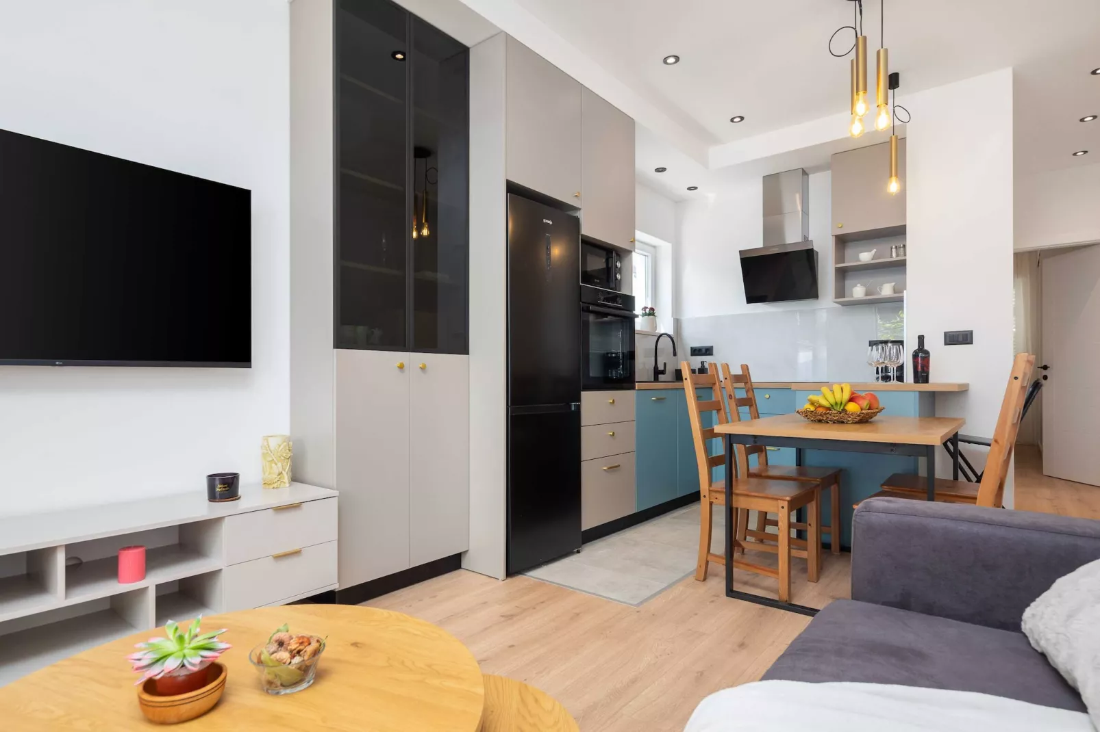 Apartments Tomas - One bedroom Apartment with Balcony and Sea View (A1)-Woonkamer