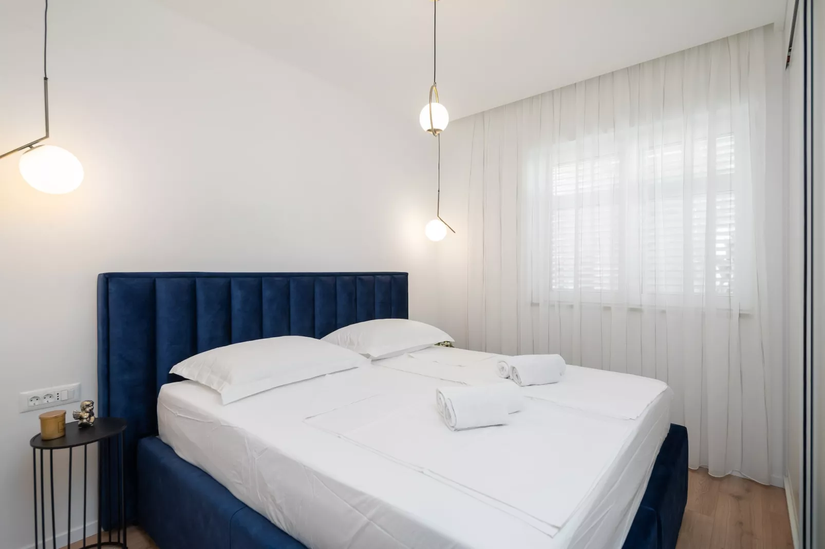 Apartments Tomas - One bedroom Apartment with Balcony and Sea View (A1)-Slaapkamer