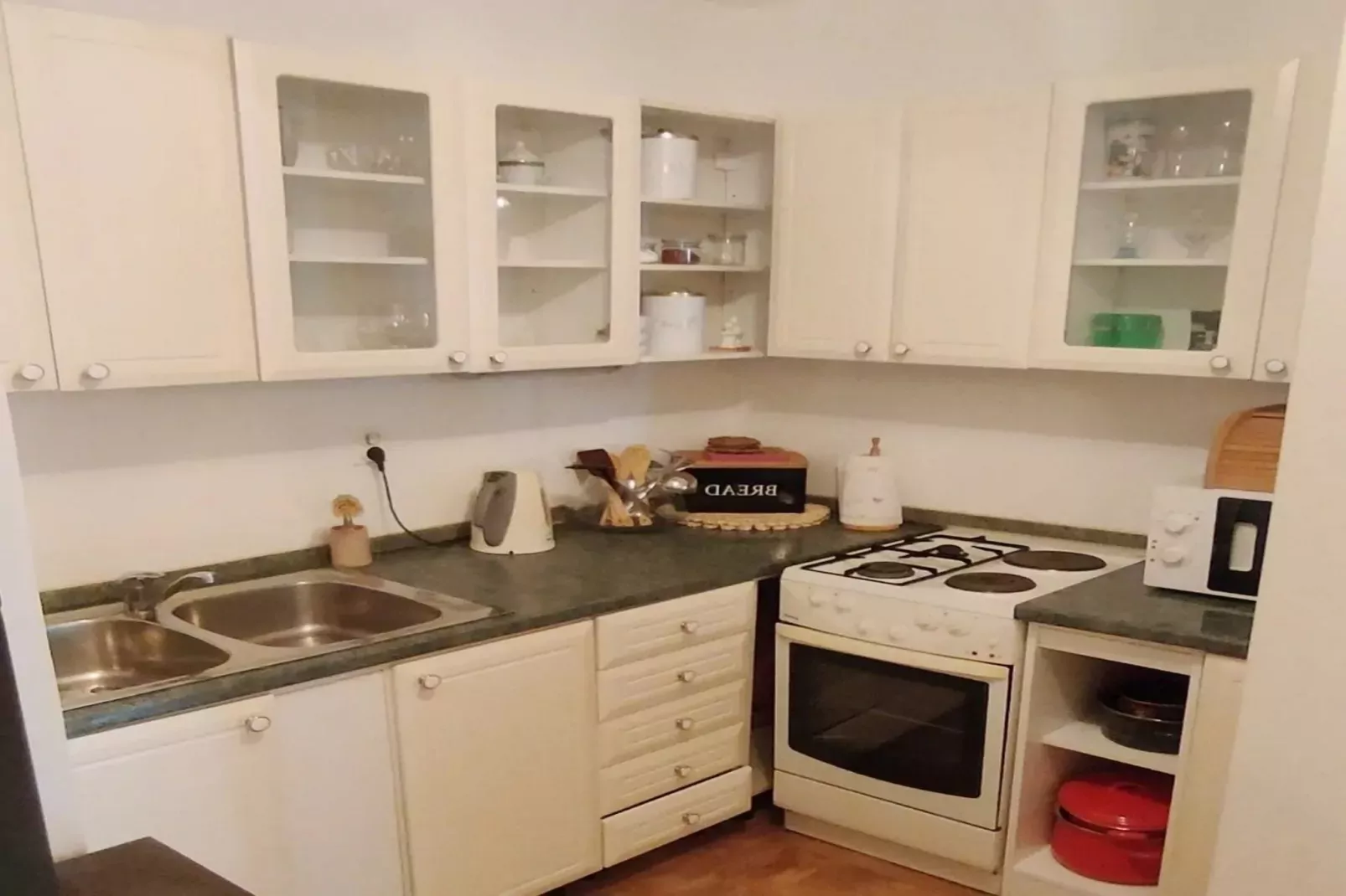 Holiday Home Jaga - Three bedroom Holiday Home with swimming pool-Keuken