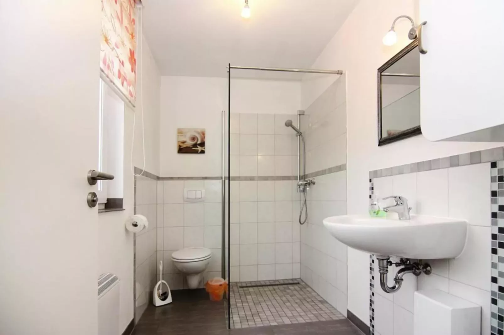 Ferienhaus de Poeler Drift 5 Personen-Badkamer