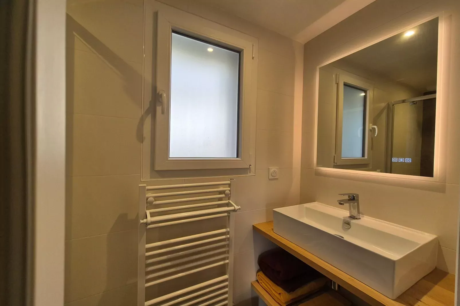 Appartement 1er et 2eme étage Erquy-Badkamer